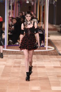Alexander McQueen RTW Spring 2018