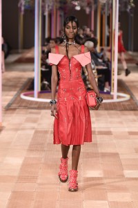 Alexander McQueen RTW Spring 2018