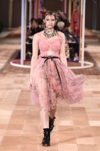 Alexander McQueen RTW Spring 2018
