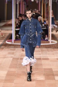 Alexander McQueen RTW Spring 2018