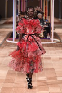 Alexander McQueen RTW Spring 2018