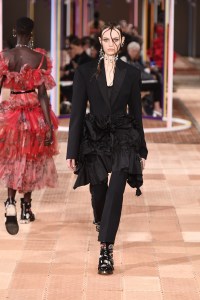 Alexander McQueen RTW Spring 2018