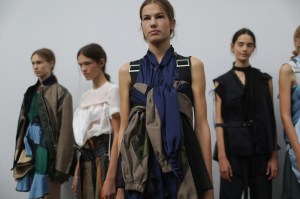 Backstage at Sacaï RTW Spring 2018