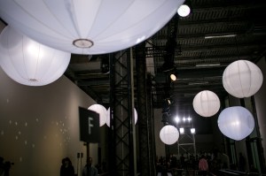 Backstage at Shiatzy Chen RTW Spring 2018