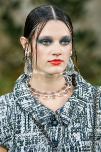 Details at Chanel RTW Spring 2018