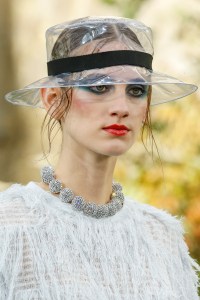 Details at Chanel RTW Spring 2018