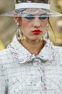 Details at Chanel RTW Spring 2018
