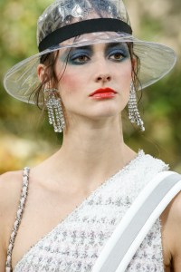 Details at Chanel RTW Spring 2018
