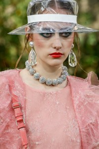 Details at Chanel RTW Spring 2018