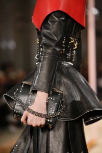 Details at Alexander McQueen RTW Spring 2018