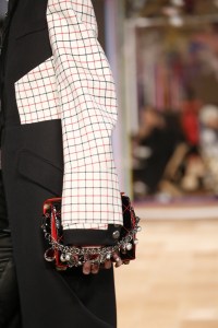 Details at Alexander McQueen RTW Spring 2018