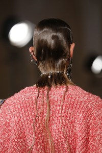 Details at Alexander McQueen RTW Spring 2018