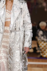 Details at Alexander McQueen RTW Spring 2018