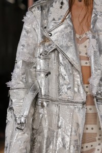 Details at Alexander McQueen RTW Spring 2018