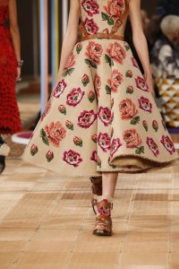 Details at Alexander McQueen RTW Spring 2018