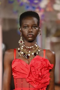 Details at Alexander McQueen RTW Spring 2018