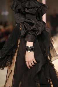 Details at Alexander McQueen RTW Spring 2018
