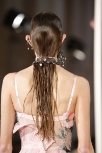 Details at Alexander McQueen RTW Spring 2018