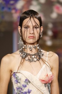Details at Alexander McQueen RTW Spring 2018