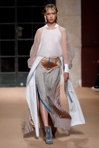 Esteban Cortazar RTW Spring 2018