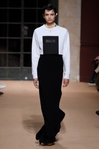 Esteban Cortazar RTW Spring 2018