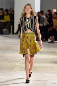 Giambattista Valli RTW Spring 2018
