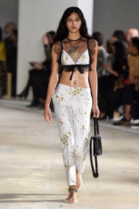 Giambattista Valli RTW Spring 2018