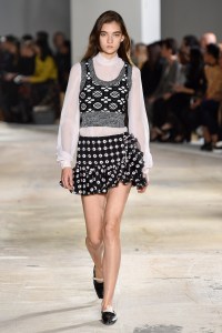 Giambattista Valli RTW Spring 2018