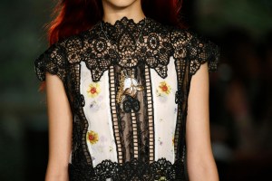 Details at Giambattista Valli RTW Spring 2018