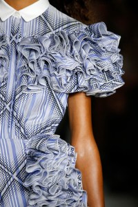 Details at Giambattista Valli RTW Spring 2018