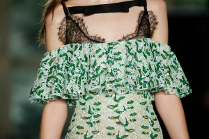 Details at Giambattista Valli RTW Spring 2018