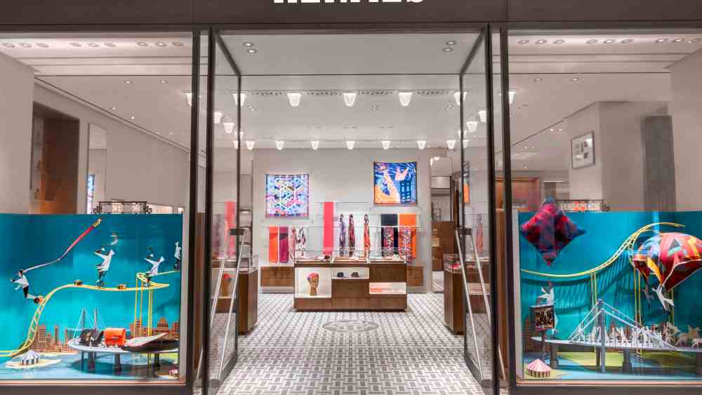 Think Tank: For Next Luxury Off-line Store, It’s Back to the Future
