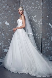 Legends Romona Keveza Bridal Fall 2018