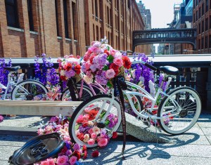 Viktor & Rolf's Flowerbomb pop-up shop at the High Line.