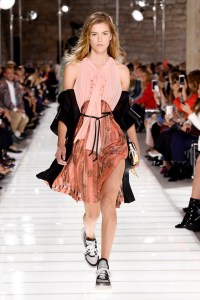 Louis Vuitton RTW Spring 2018