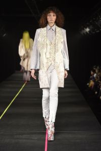 Mikio Sakabe RTW Spring 2018