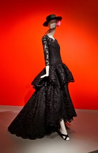Oscar de la Renta, Evening Dress, Spring 2005.