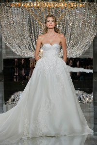 Pronovias Bridal Fall 2018