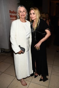 Susan Bay and Ashley OlsenHammer Museum's Gala in the Garden, Inside, Los Angeles, USA - 14 Oct 2017