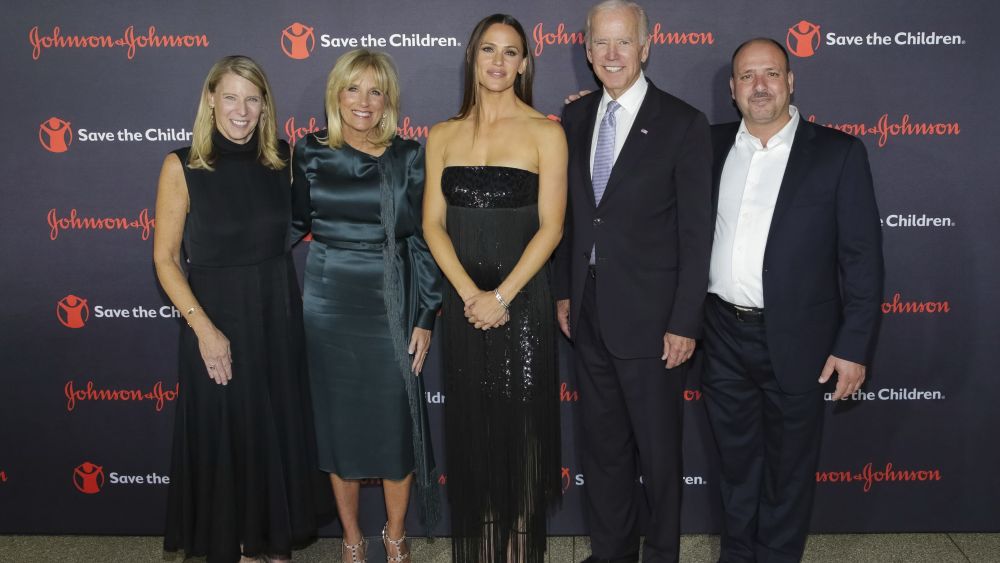 Carolyn Miles, Jill Biden, Jennifer Garner, Joe Biden, Ezaat Aloqla. President/CEO of Save The Children Carolyn Miles, from left, Dr. Jill Biden, Actress/Save The Children Trustee Jennifer Garner, Former Vice President Joe Biden and Ezaat Aloqla attend the 5th Annual Save The Children Illumination Gala at The American Museum of Natural History, in New York5th Annual Save The Children Illumination Gala, New York, USA - 18 Oct 2017