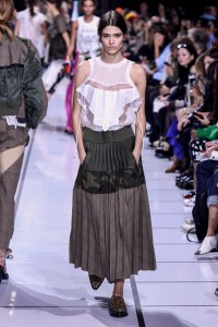 Sacai RTW Spring 2018