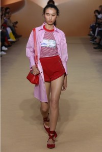 Shiatzy Chen RTW Spring 2018