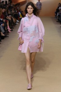 Shiatzy Chen RTW Spring 2018