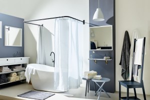 Snowe's pop-up shop, The Blank Space, opened this week.