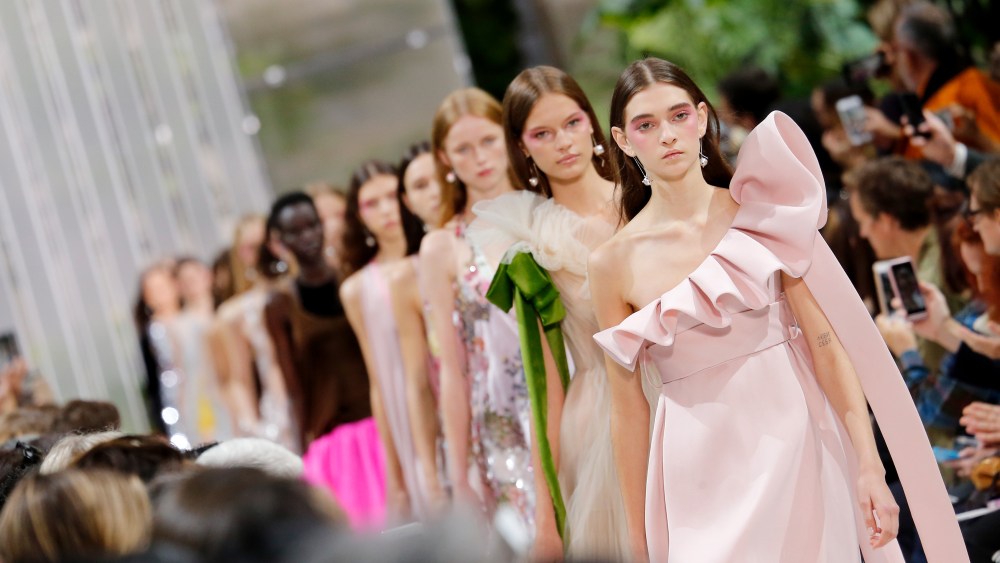 Valentino RTW Spring 2018