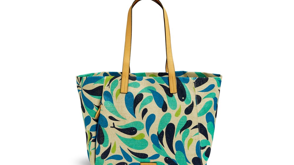 A tote from Vera Bradley's spring/summer 2018 collection.