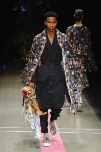 Viviano Sue RTW Spring 2018