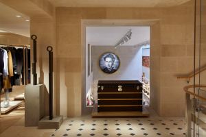 Louis Vuitton Place Vendôme Flagship