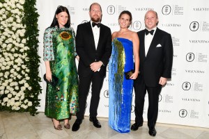 Tabitha Simmons, Topper Mortimer, Virginia Tomenson, Walter Tomenson III