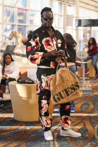 Street style at Complexcon 2017.